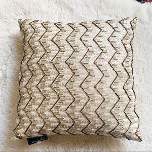 TAHARI Home‎ Sequin Throw Decor Pillow - tan cream